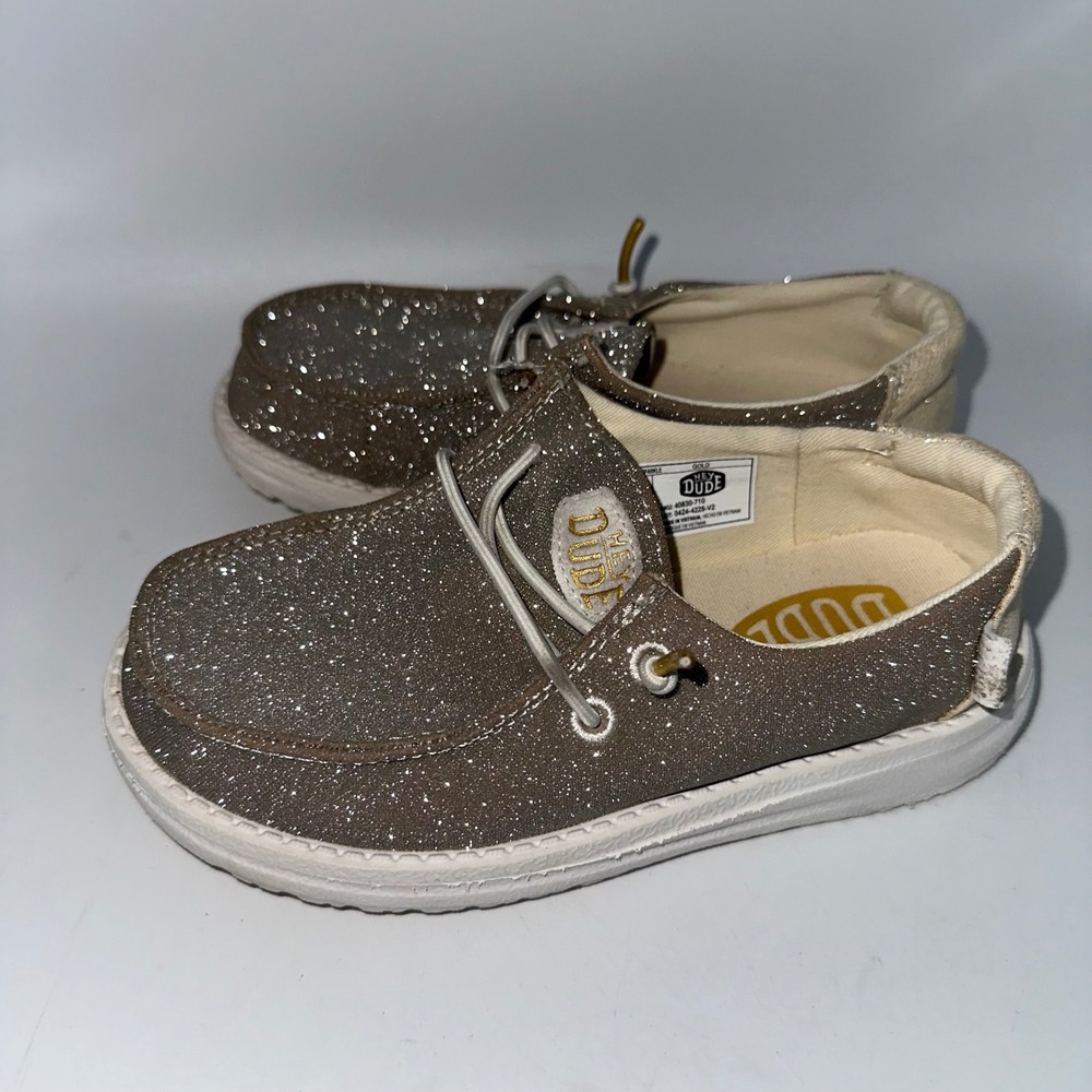 Hey Dude Wendy Y Metallic Sparkle Kids Size C11 Silver Slip On Loafers 40830-710